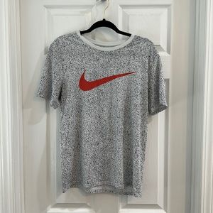 Men’s Nike T-Shirt